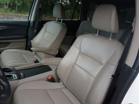 Used 2018 Honda Pilot EX-L image 31