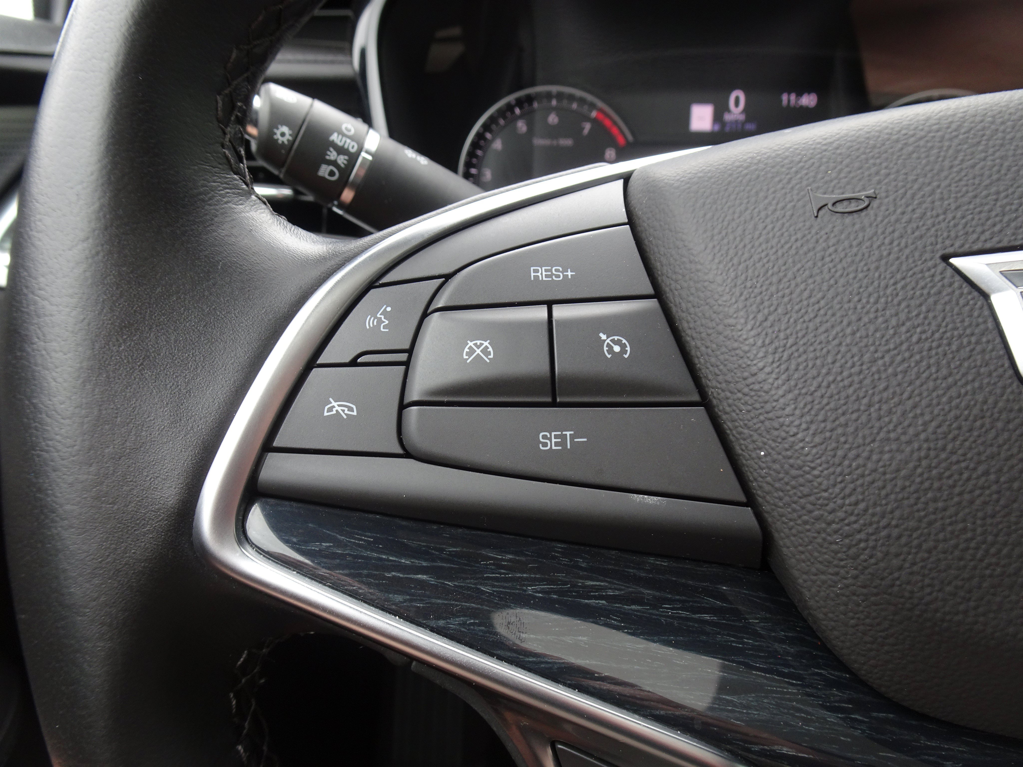 Used 2024 Cadillac XT5 Premium Luxury w/ LPO, Floor Liner Package AWD/4WD image 21