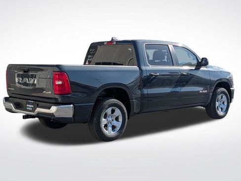 New 2026 RAM 1500 4x4 Crew Cab image 2