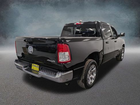 Used 2022 RAM 1500 Big Horn AWD/4WD image 4