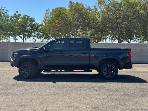 Used 2021 Chevrolet Silverado 1500 RST AWD/4WD image 9