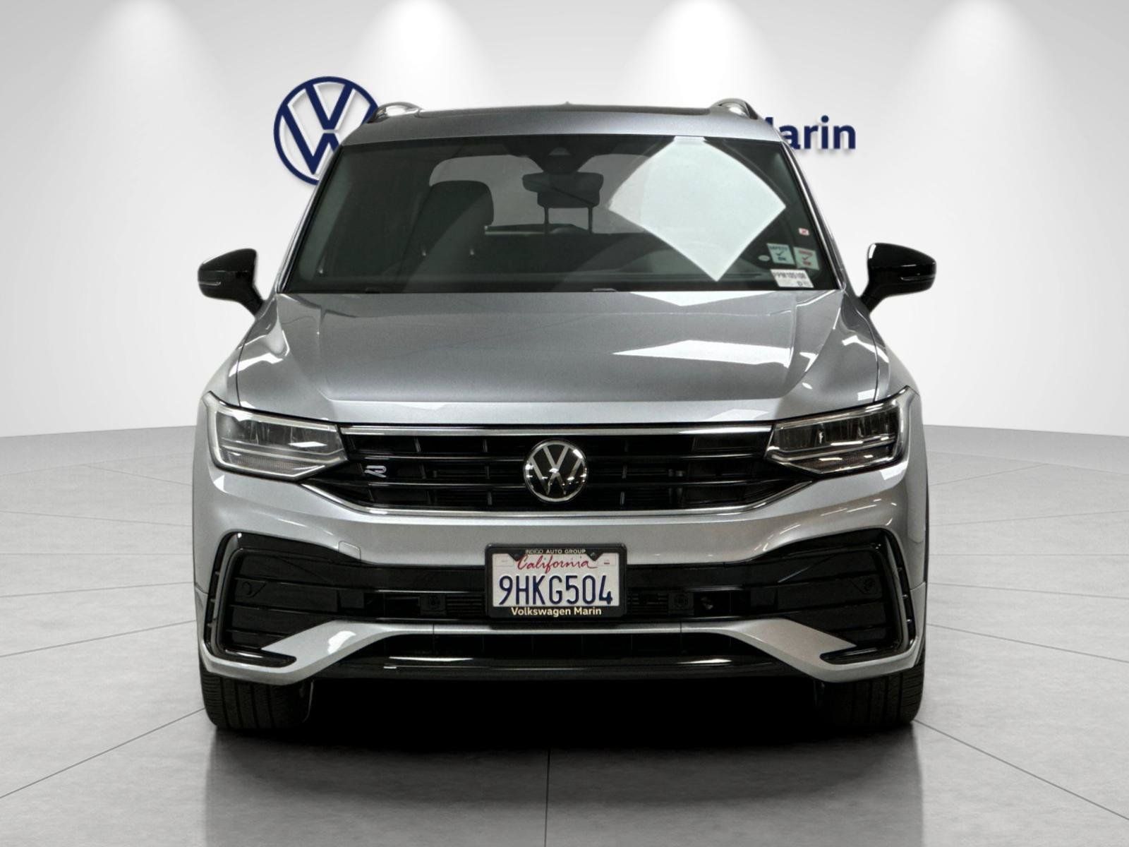 Used 2023 Volkswagen Tiguan SE R-Line AWD/4WD image 8