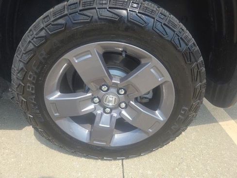 Used 2025 Honda Ridgeline TrailSport image 21
