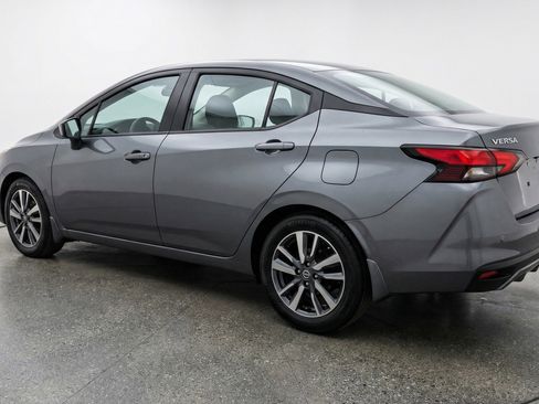 Used 2025 Nissan Versa SV FWD image 6