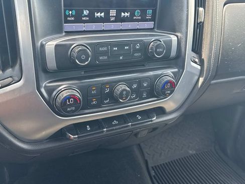 Used 2017 GMC Sierra 1500 SLE w/ SLE Value Package AWD/4WD image 30