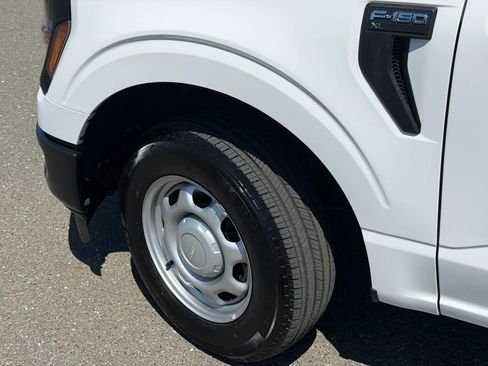 Used 2024 Ford F150 XL RWD image 8