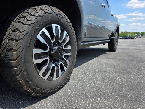 Used 2024 GMC Sierra 2500 Denali Ultimate AWD/4WD image 22