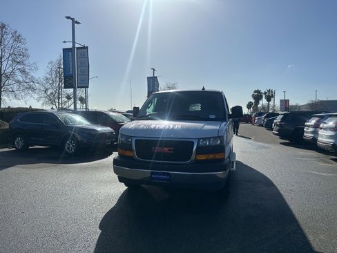 Used 2023 GMC Savana 2500 w/ Driver Convenience Package image 1