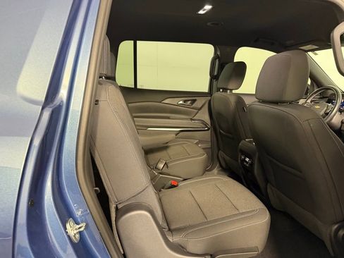 Used 2024 Chevrolet Traverse LT FWD image 27
