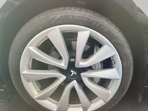 Used 2018 Tesla Model 3 Long Range AWD/4WD image 9