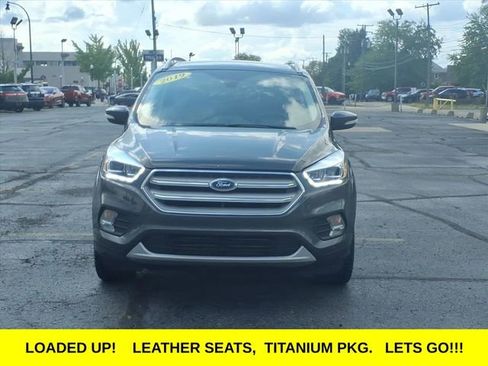Used 2019 Ford Escape Titanium w/ U9j03 - Titanium Tow Package image 2