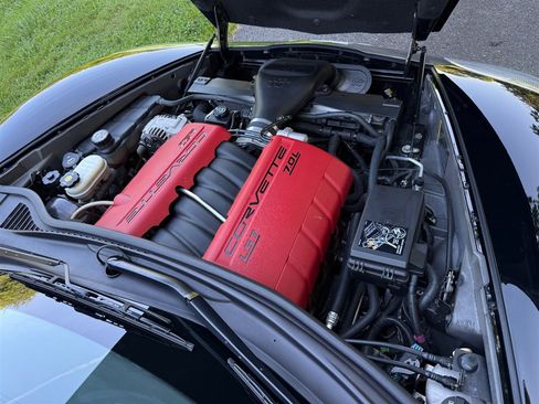 Used 2008 Chevrolet Corvette Z06 w/ Preferred Equipment Group RWD image 59