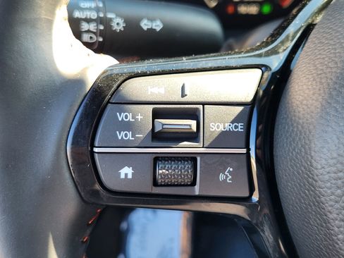 Used 2024 Honda HR-V Sport image 22