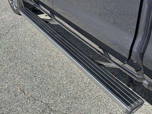 Used 2023 GMC Sierra 1500 Denali Ultimate image 11