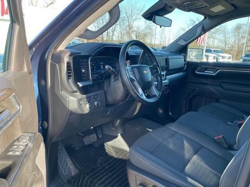 Used 2023 Chevrolet Silverado 1500 LT image 7