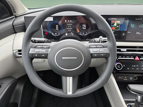 New 2026 Hyundai Tucson SEL image 16