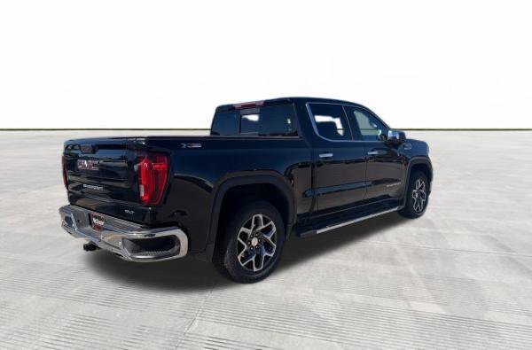 Used 2024 GMC Sierra 1500 SLT w/ SLT Premium Plus Package AWD/4WD image 8
