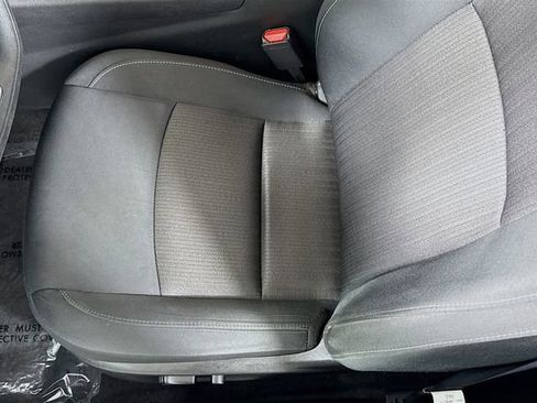 Used 2025 Nissan Altima 2.5 SV image 18