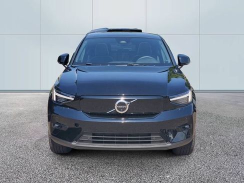Certified 2023 Volvo C40 P8 Recharge Ultimate AWD/4WD image 2