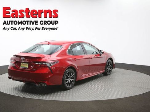 Used 2024 Toyota Camry SE image 69