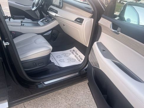 Used 2021 Hyundai Palisade Limited image 24