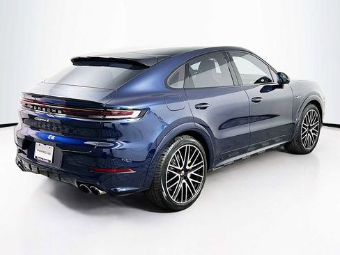 New 2026 Porsche Cayenne S image 9