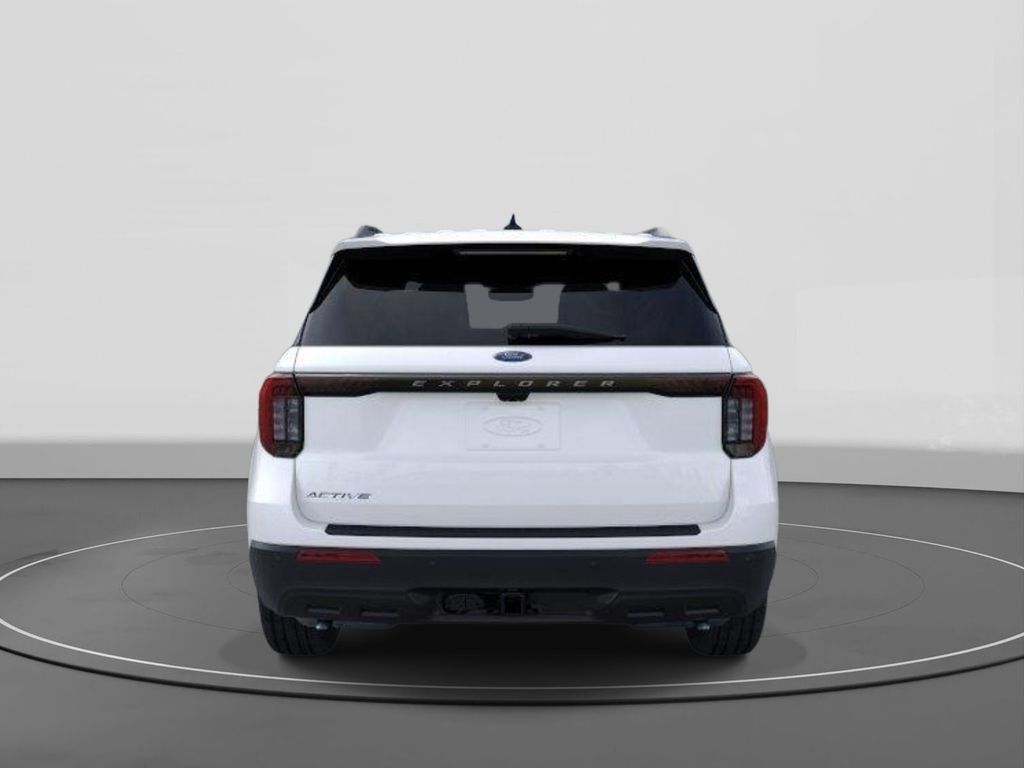 New 2026 Ford Explorer Active RWD image 5