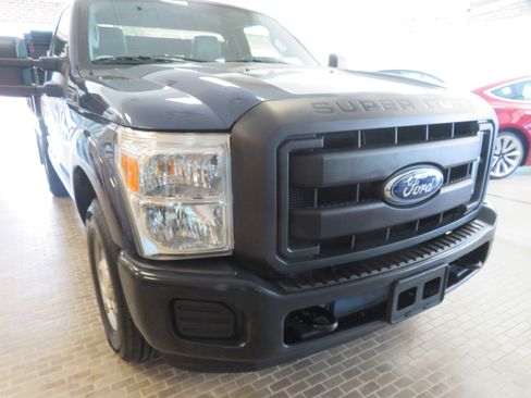 Used 2016 Ford F250 XL image 46