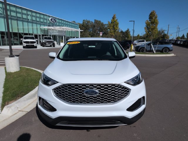 Certified 2023 Ford Edge SEL AWD/4WD image 8