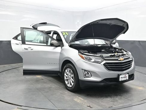 Used 2021 Chevrolet Equinox LS AWD/4WD image 51