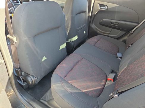 Used 2017 Chevrolet Sonic LT image 19