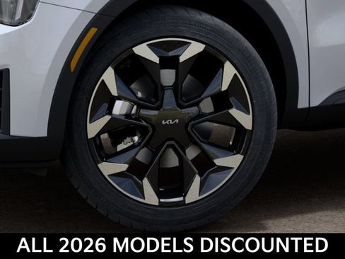 New 2026 Kia Sorento EX w/ EX Premium Package FWD image 9