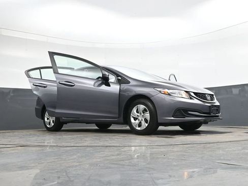 Used 2015 Honda Civic LX image 38
