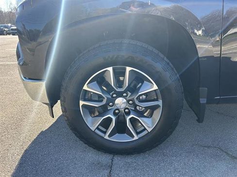 Certified 2023 Chevrolet Silverado 1500 LT image 11