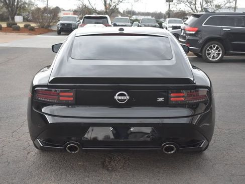 Used 2025 Nissan Z Performance w/ Floor Mat Package image 6
