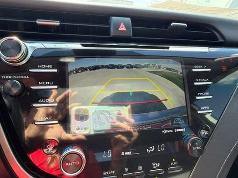 Used 2020 Toyota Camry XSE FWD image 30
