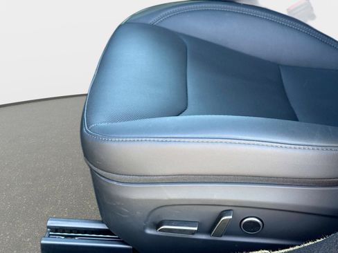 Used 2025 Tesla Model 3 Long Range image 20