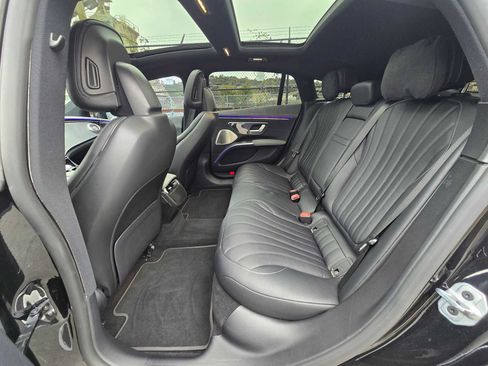 Used 2023 Mercedes-Benz EQS 450+ 4MATIC Sedan image 16