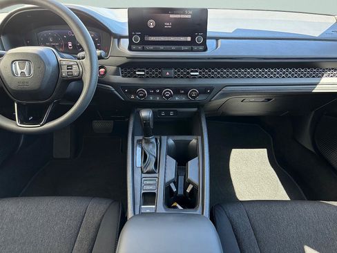 Certified 2025 Honda Accord SE image 31