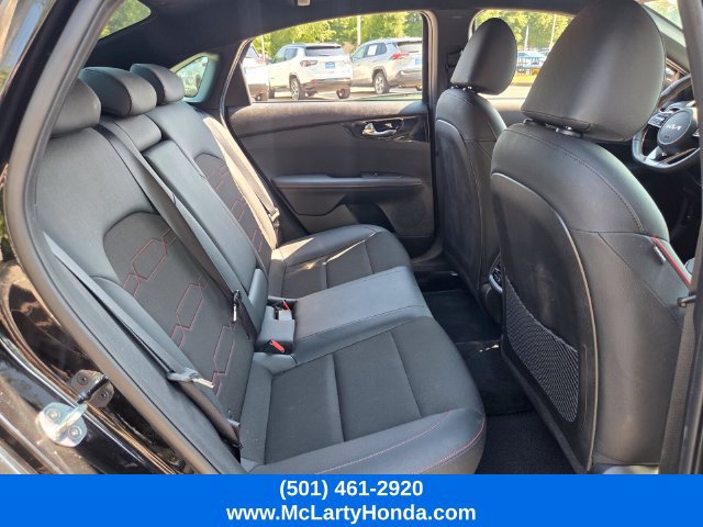 Used 2022 Kia Forte GT w/ GT Technology Package FWD image 17