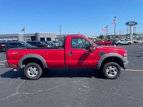 Used 2010 Ford F250 XLT AWD/4WD image 4