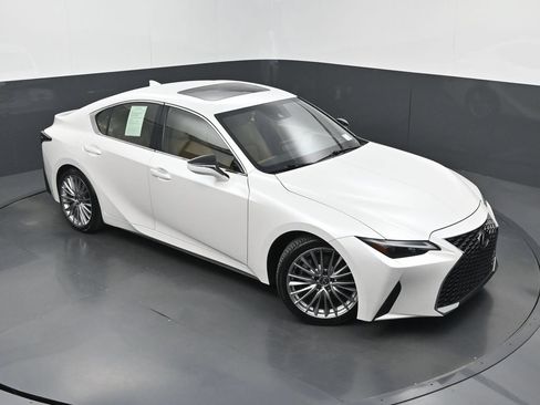 Used 2024 Lexus IS 300 w/ Premium Package RWD image 30