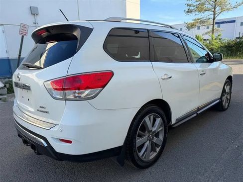Used 2015 Nissan Pathfinder Platinum AWD/4WD image 15