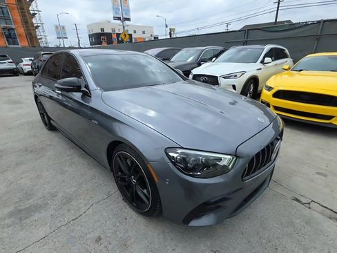 Used 2022 Mercedes-Benz E 53 AMG 4MATIC Sedan image 3
