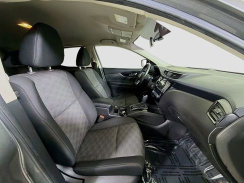 Used 2018 Nissan Rogue Sport SV w/ SV All-Weather Package image 28