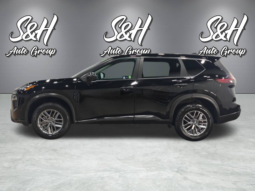 Used 2024 Nissan Rogue S AWD/4WD image 14