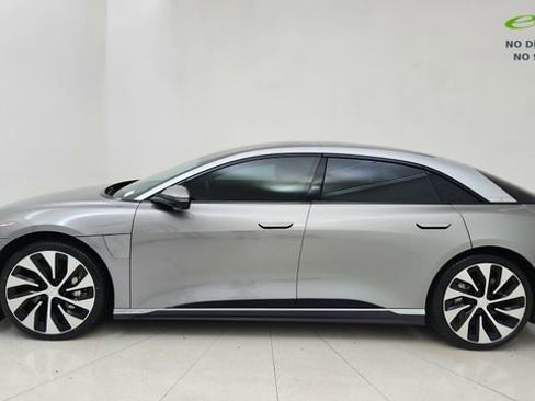 Used 2023 Lucid Air Touring AWD/4WD image 3