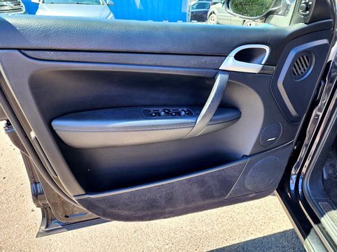 Used 2006 Porsche Cayenne S image 12