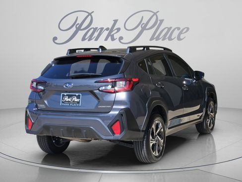 Used 2024 Subaru Crosstrek 2.0i Premium AWD/4WD image 6