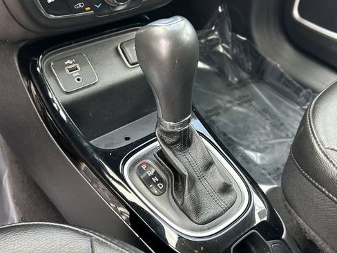Certified 2021 Jeep Compass Latitude FWD image 28